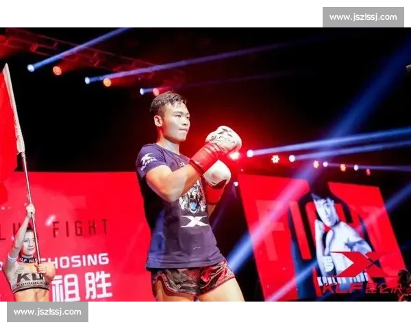 罗宾对决播求巅峰之战技术风格碰撞引爆拳坛热议世界级擂台荣誉之争